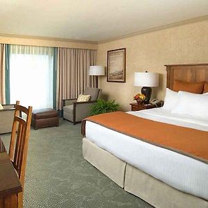 Premium King Room Resort View